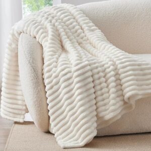 BEDELITE Fleece Throw Blanket for Couch - 300GSM Soft & Warm Fluffy Cream White Blanket